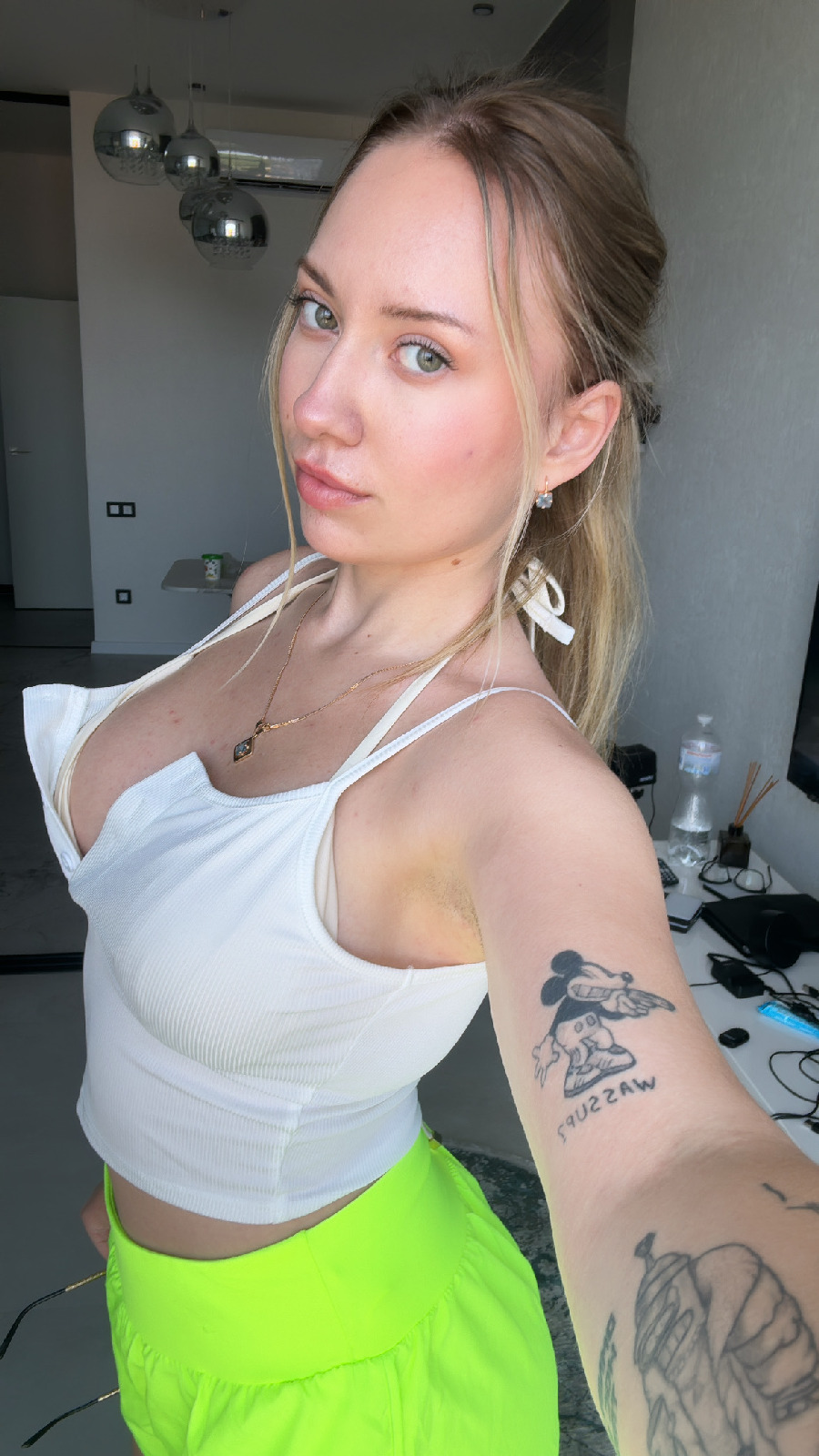 KateV in her underwear in Munich