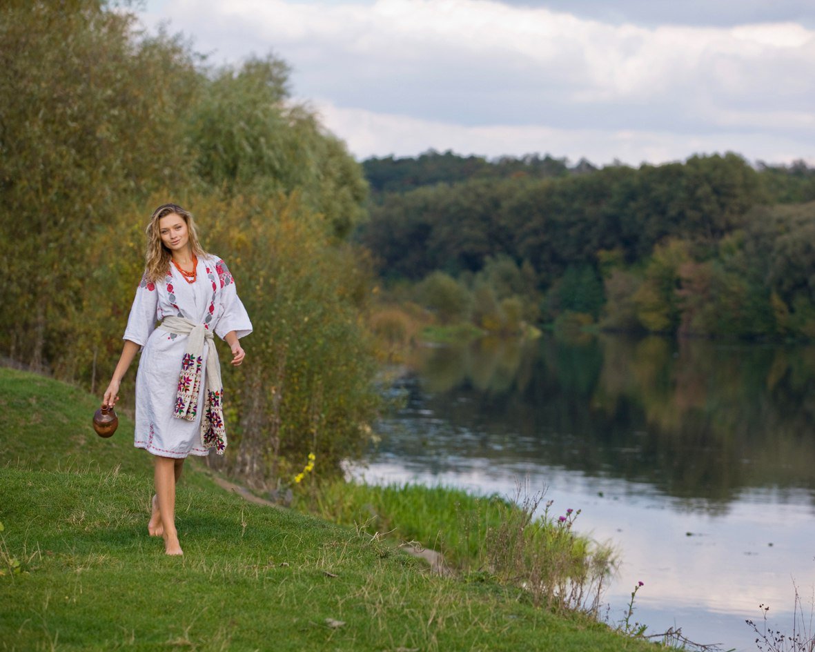 Nude girl Slavic women in Munich